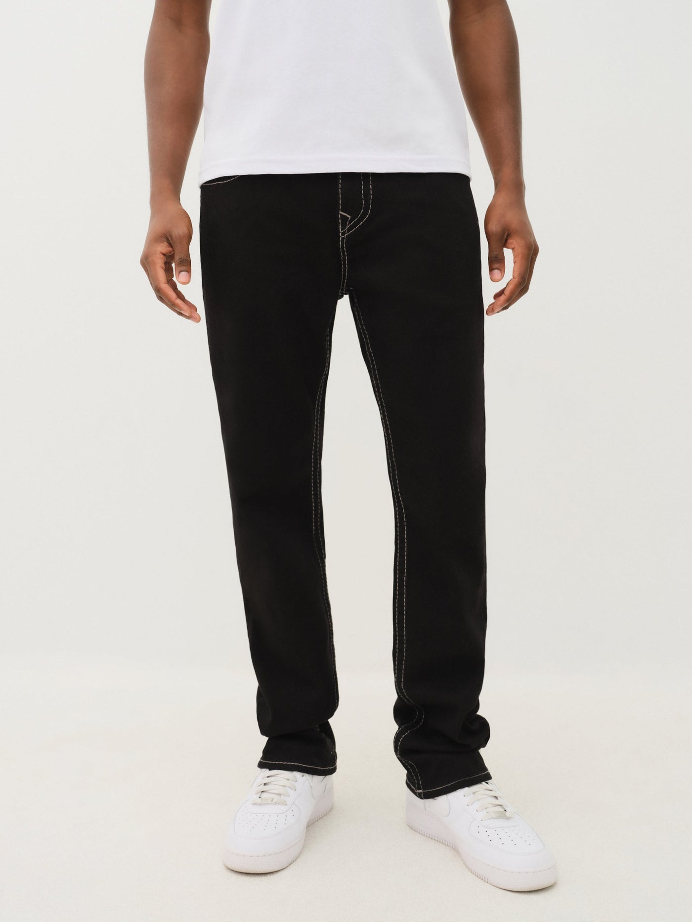 True Religion Ricky Flap Big T 34In 2Sb Body Rinse Black