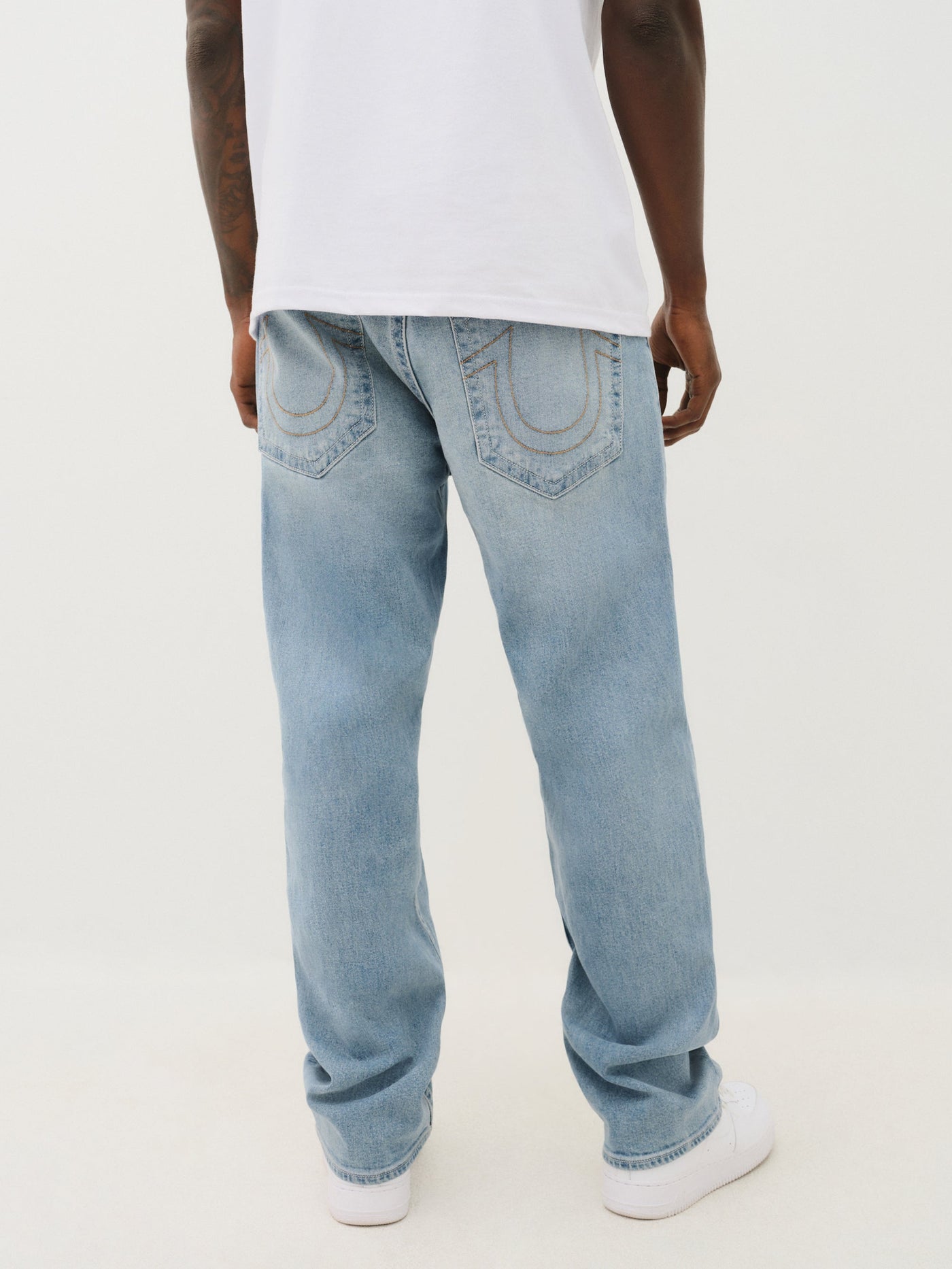 True Religion Bobby Sn Nf 32 Inseam Brilliant Medium Wash