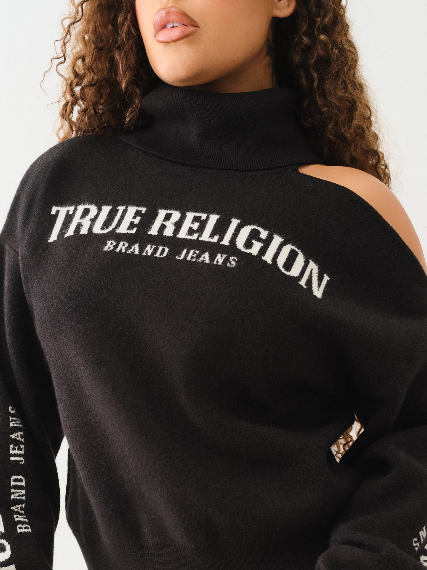 True Religion Turtle Neck Cold Shoulder Swtr Jet Black