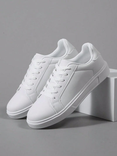 White Flat Outdoor Fashion Sneakers