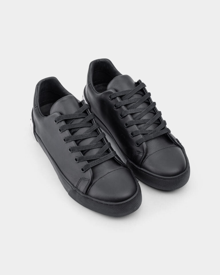 (Core) Moschino Men’s Sneakers MB15402G0MGA000A