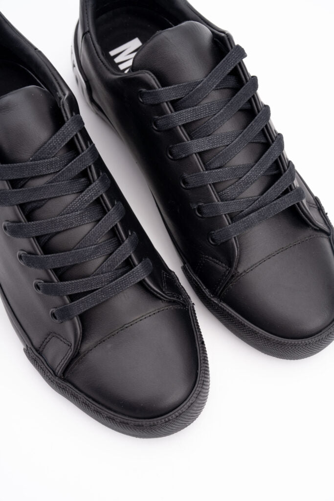 (Core) Moschino Men’s Sneakers MB15402G0MGA000A